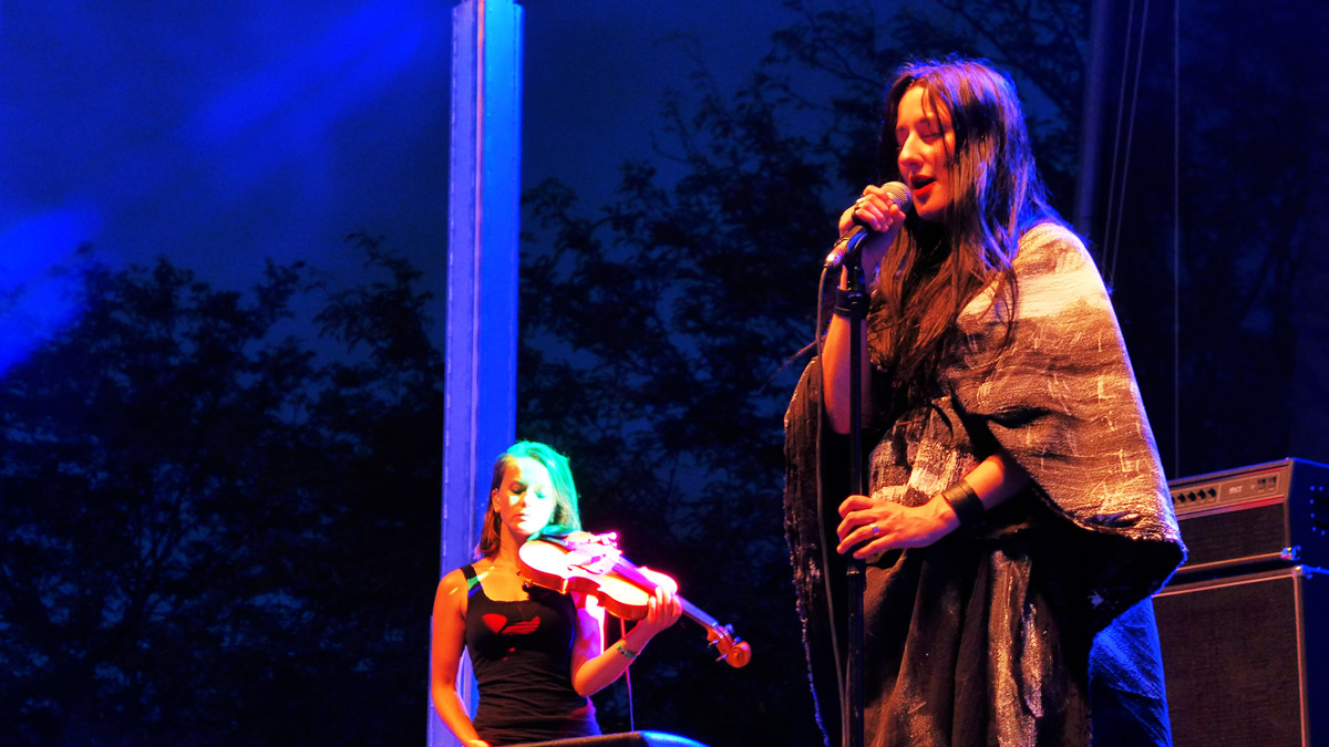 ZolaJesus_Jul29_2017_TomMurphy_web