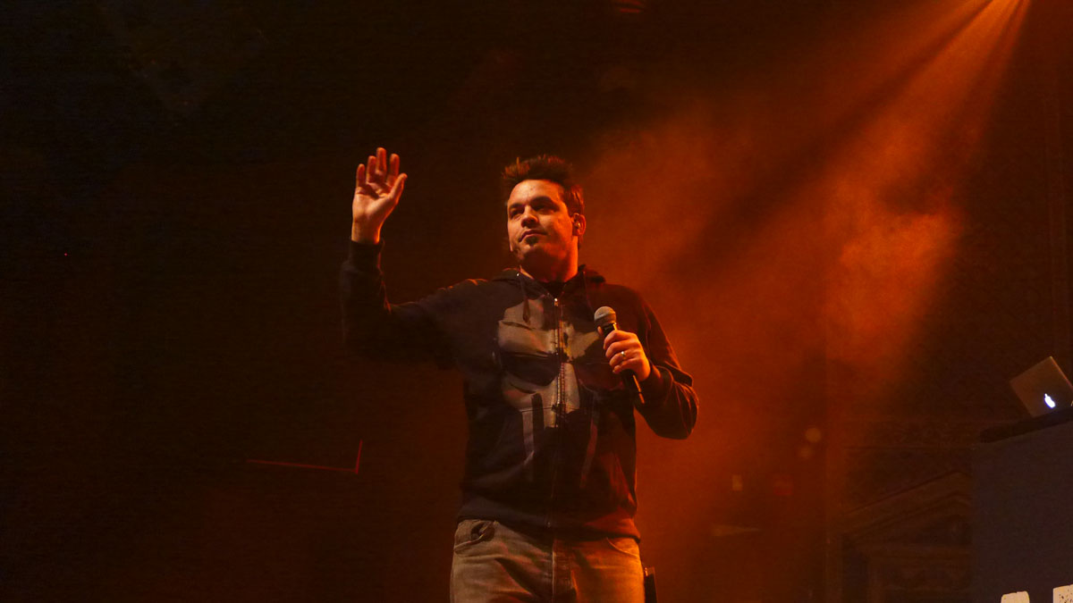 02Atmosphere_Dec10_2017_TomMurphy