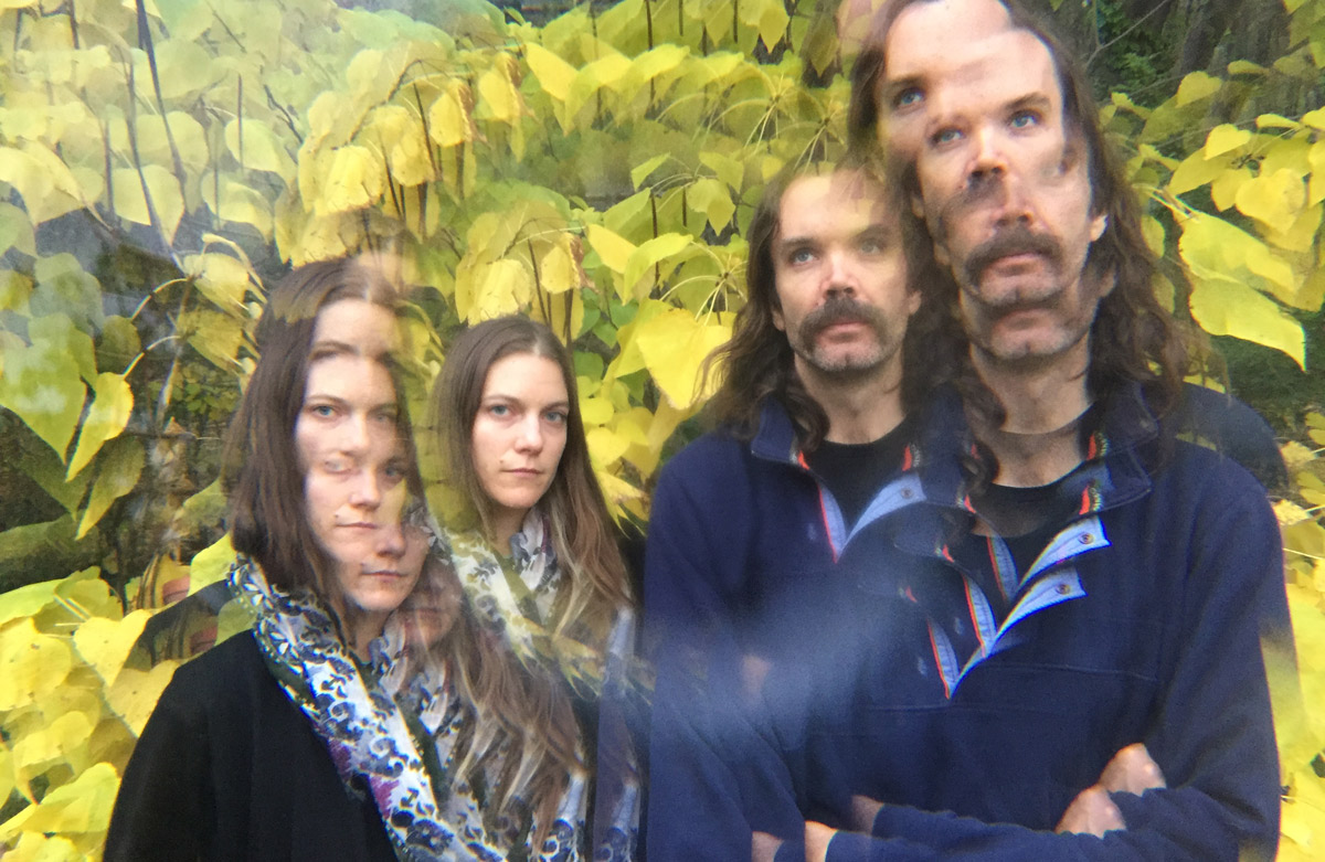 AHawk&amp;AHacksaw_LouisSchalk