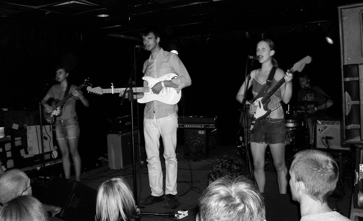 DirtyProjectors_Sep4_2007_TomMurphy