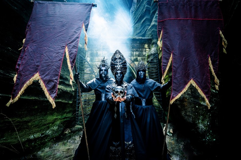 Behemoth_Grzegorz-Gołębiowski