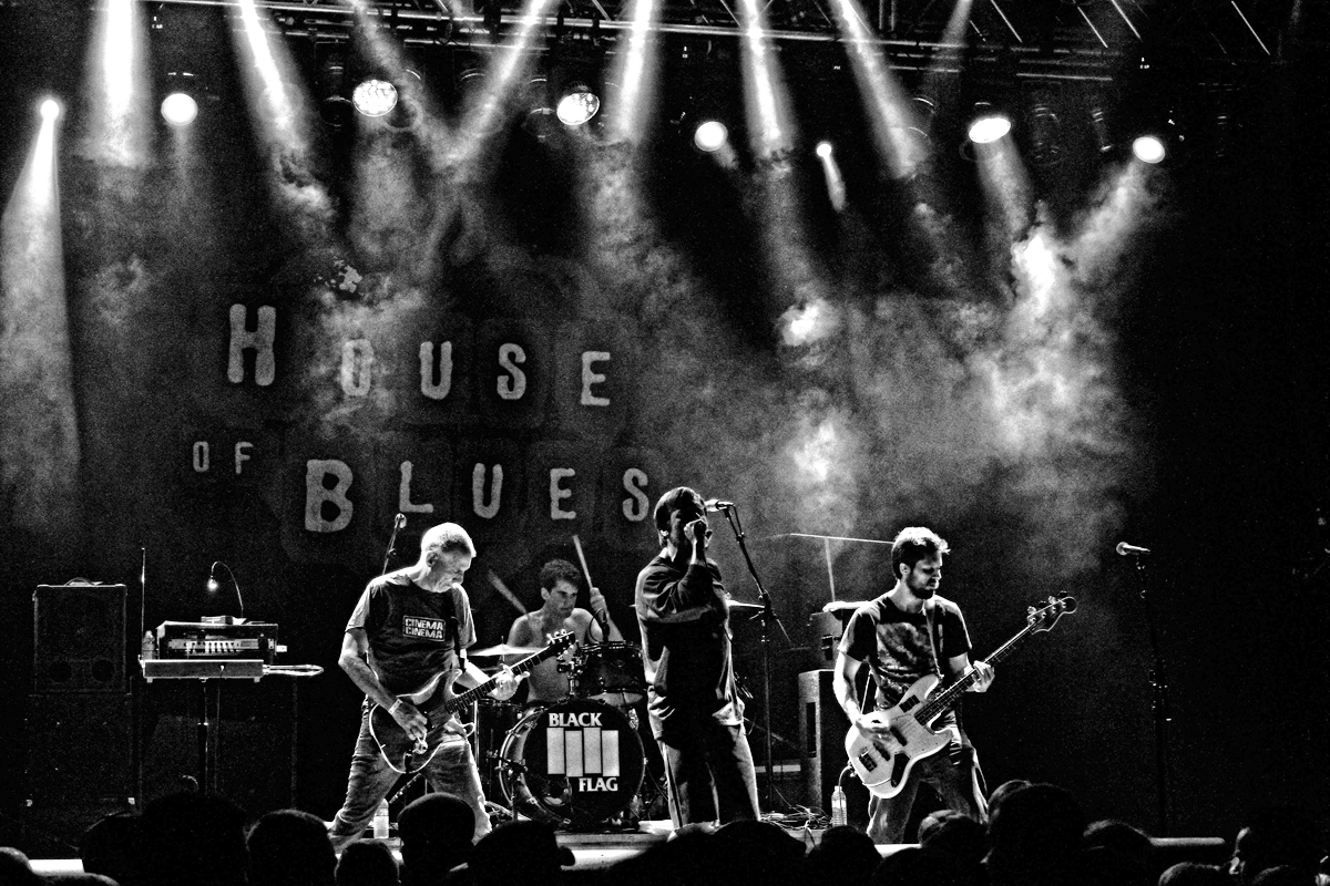 BlackFlag_Photo_CourtesyArtistsWorldWide