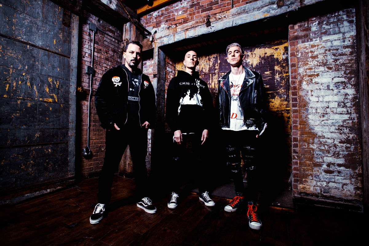 DubTrio_WilliamFelch)