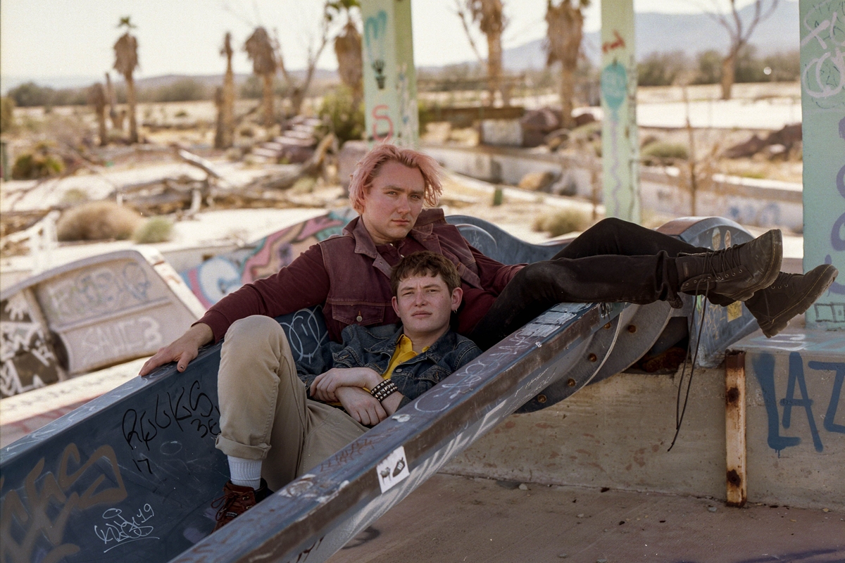 SurfCurse_Julien-Sage