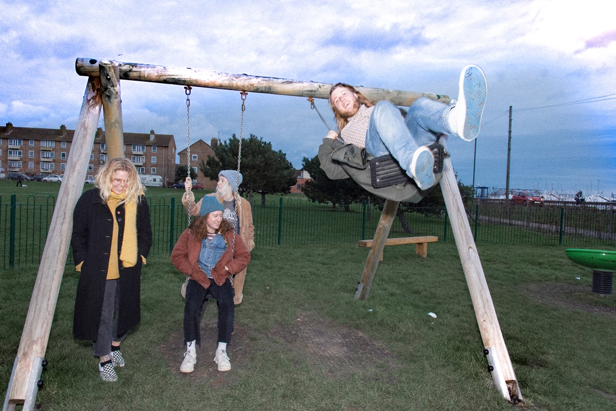 PenelopeIsles_AbbeyRamonde2