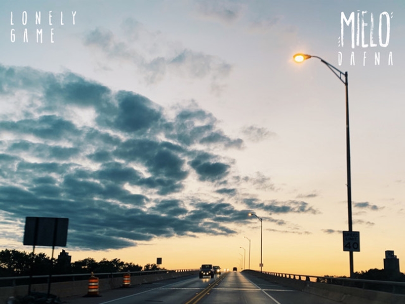 Mielo_LonelyGame_cover1_crop