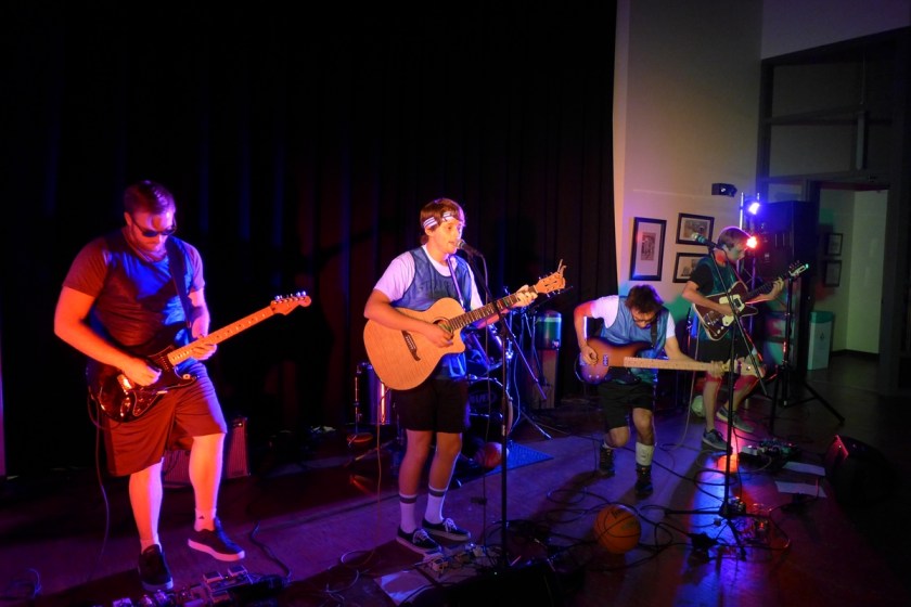 MainlandBreak_Aug10_2019_TomMurphy